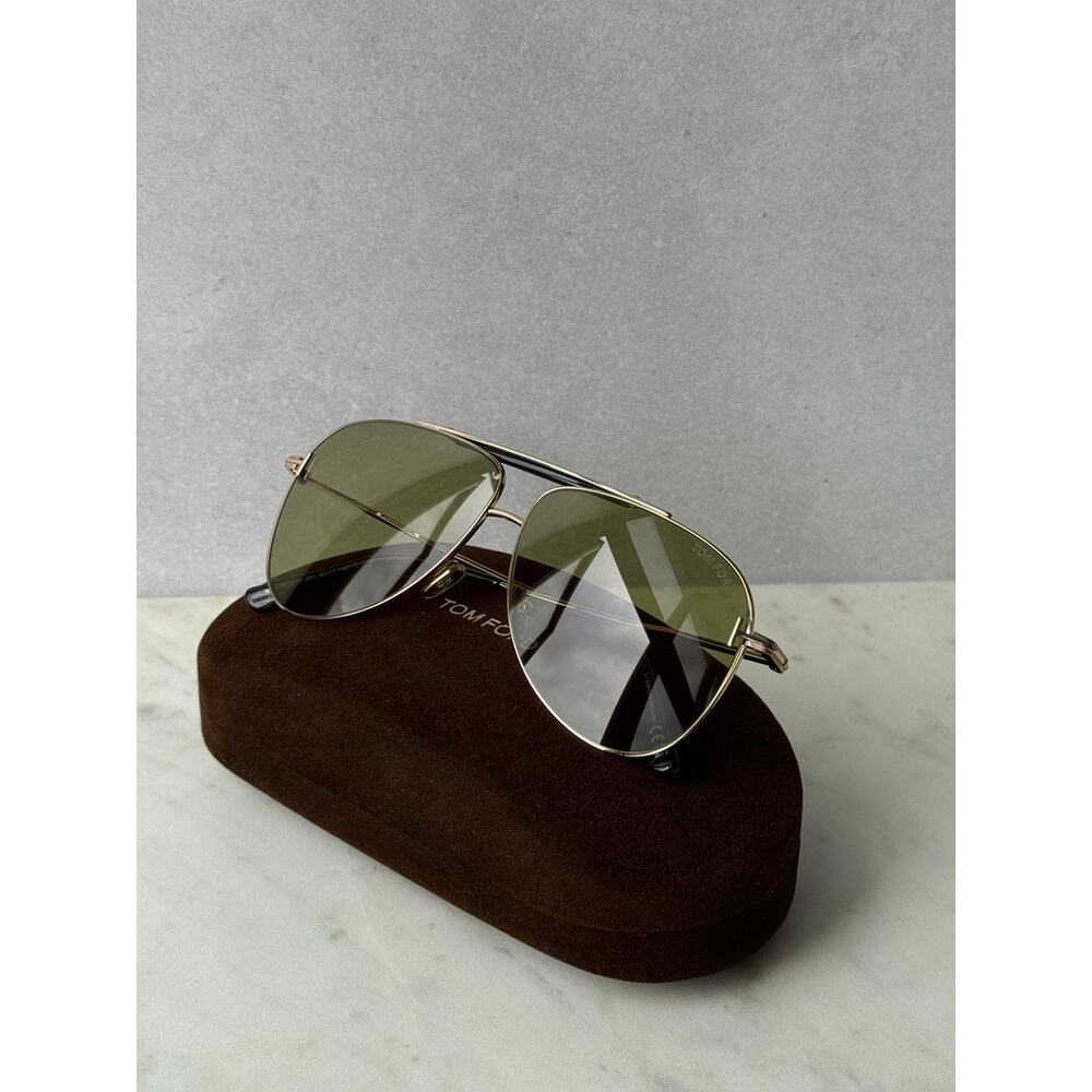 NEW Tom Ford FT1018 Brady Aviator Sunglasses Gold Green $475 - Picture 3 of 10